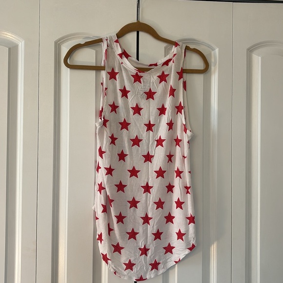 🌸 3/$15 Rose in the USA Tank Top - Picture 3 of 3